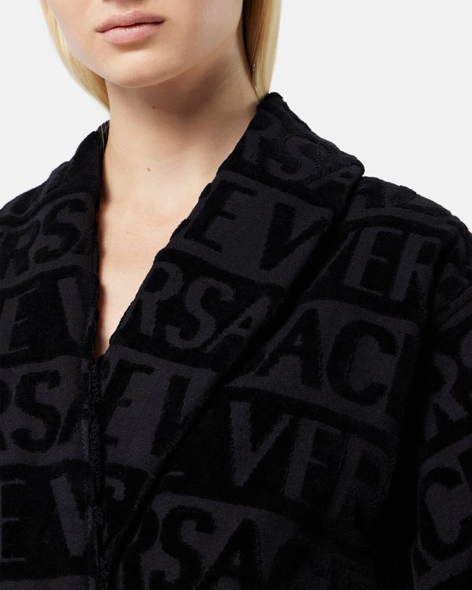 نحيف أنا رداء الحمام الباروكي Versace أسود 0FVD2J1084 الملابس الداخلية وملابس البحر