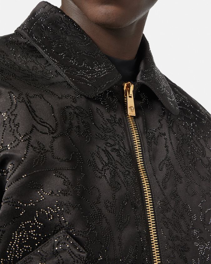 رجال سترة بومبر مزخرفة بتصميم باروكو Versace أسود 0FVD2J1226 ملابس