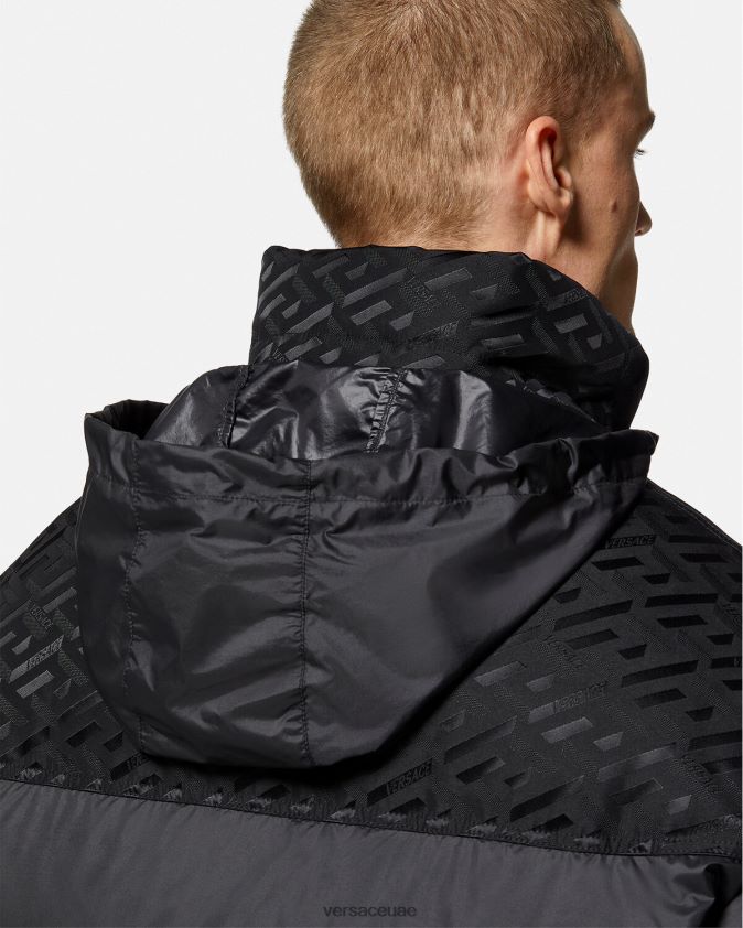 رجال سترة منتفخة من لا غريكا Versace أسود 0FVD2J1248 ملابس