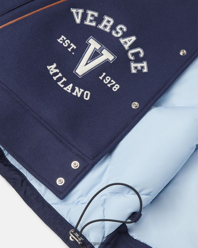 رجال سترة بومبر بشعار فارسيتي Versace الأزرق والبني 0FVD2J1257 ملابس