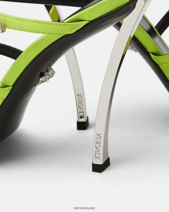 نحيف صنادل ذات نقاط دبوسية Versace أصفر 0FVD2J399 حذاء