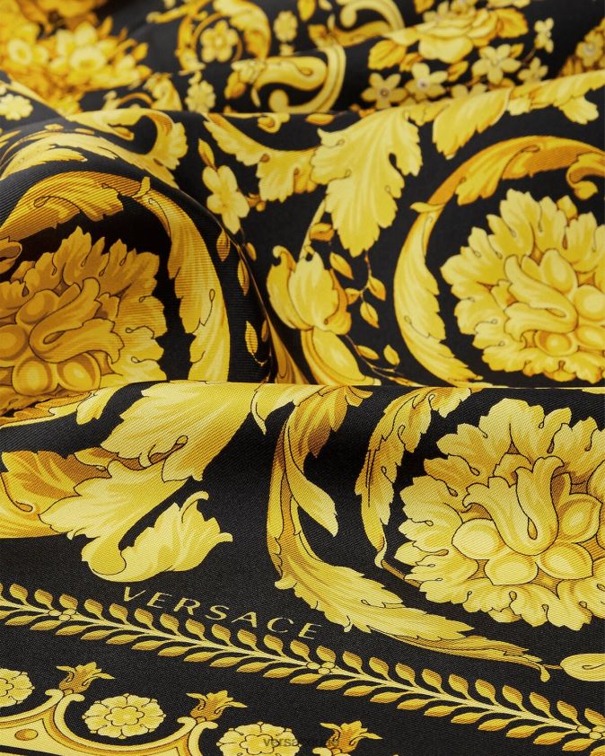 نحيف باروكو فولارد حريري كبير Versace مطبعة 0FVD2J902 مُكَمِّلات