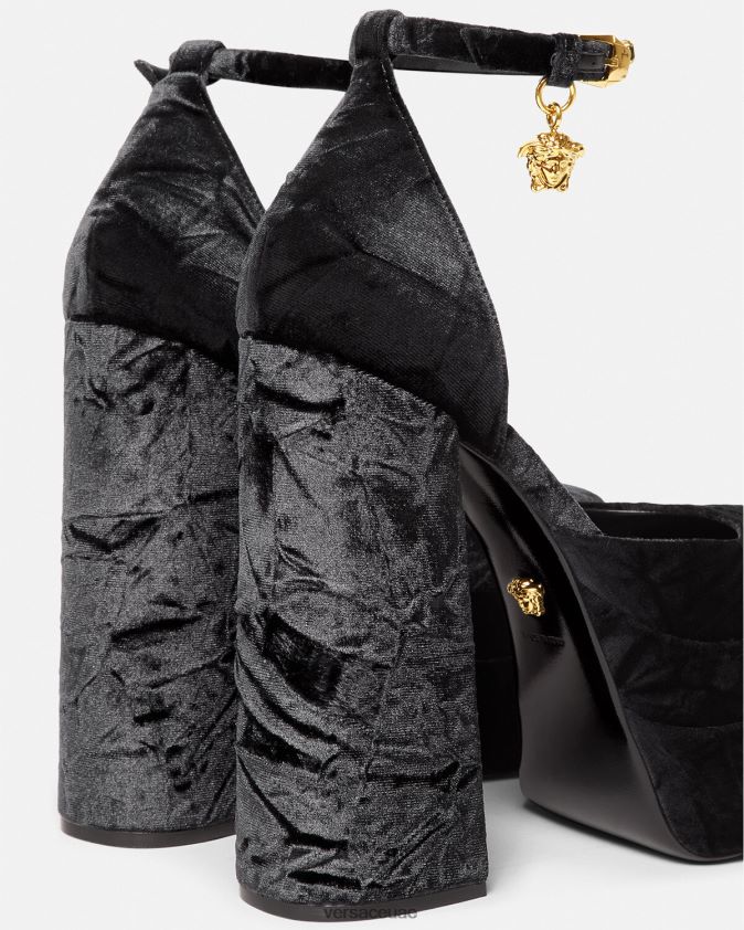 نحيف حذاء ميدوسا إيفيتاس ذو نعل سميك مخملي Versace أسود 0FVD2J428 حذاء